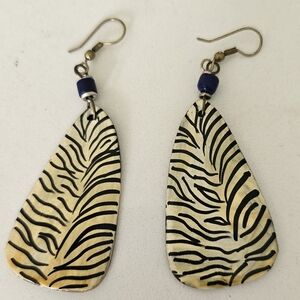 Elegant Zebra Print Earrings On Seashells